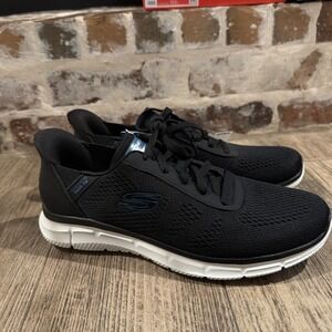 Skechers Men's Hands Free Swift Fit Lite-Foam Sneaker US Size 10.5 Black